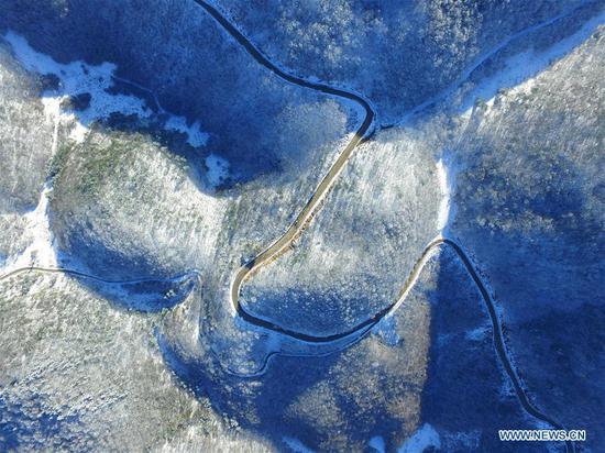 In pics: snow scenery in central China's Hubei 