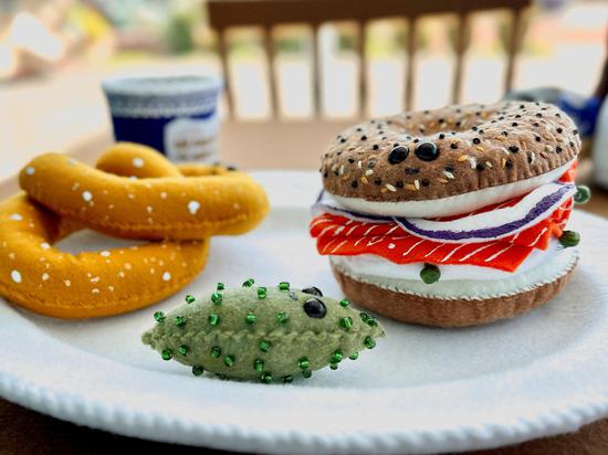 Felt bagel bakery brings joy to 'customers' in New York