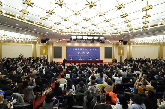 Chinese foreign minister meets press in Beijing