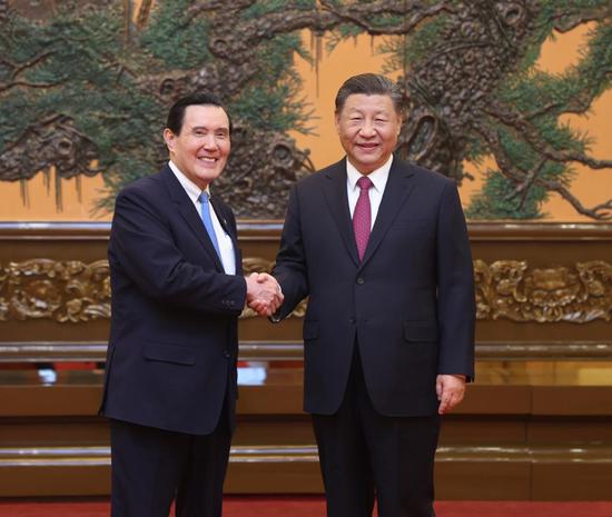 Xi Jinping meets Ma Ying-jeou in Beijing